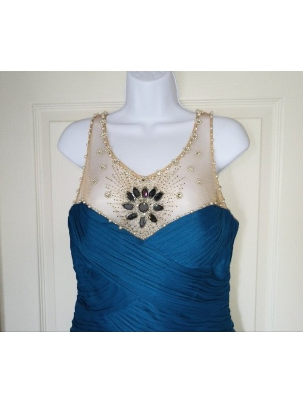 Adrianna Papell Embellished Teal Cocktail Bandage Dress w/Sheer Beaded Yoke 12 - Picture 2 of 8